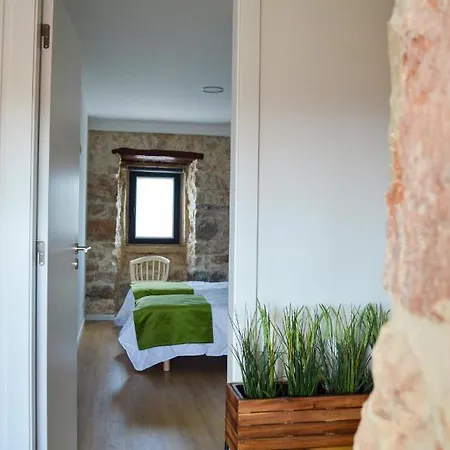 Casa Ganchinho * Santiago da Guarda
