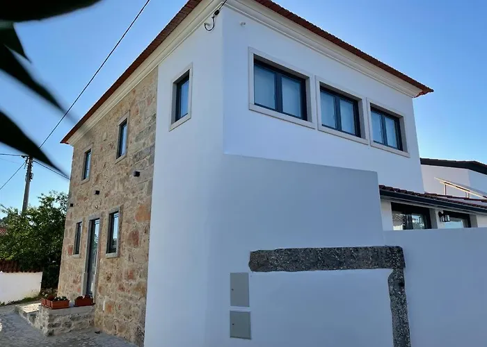 Casa Ganchinho * Santiago da Guarda